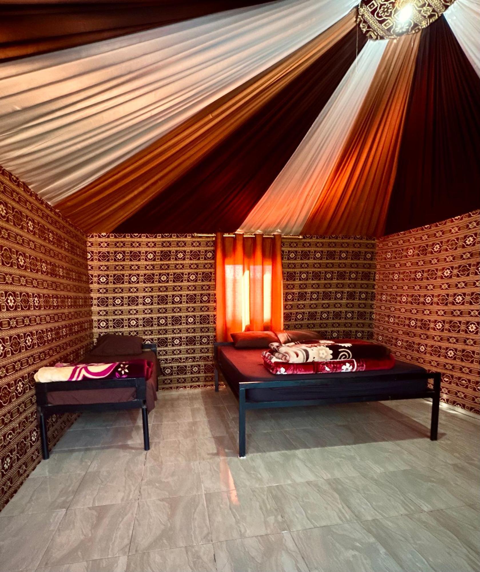Salameh'S Bedouin Camp Hotel Wadi Rum Exterior foto